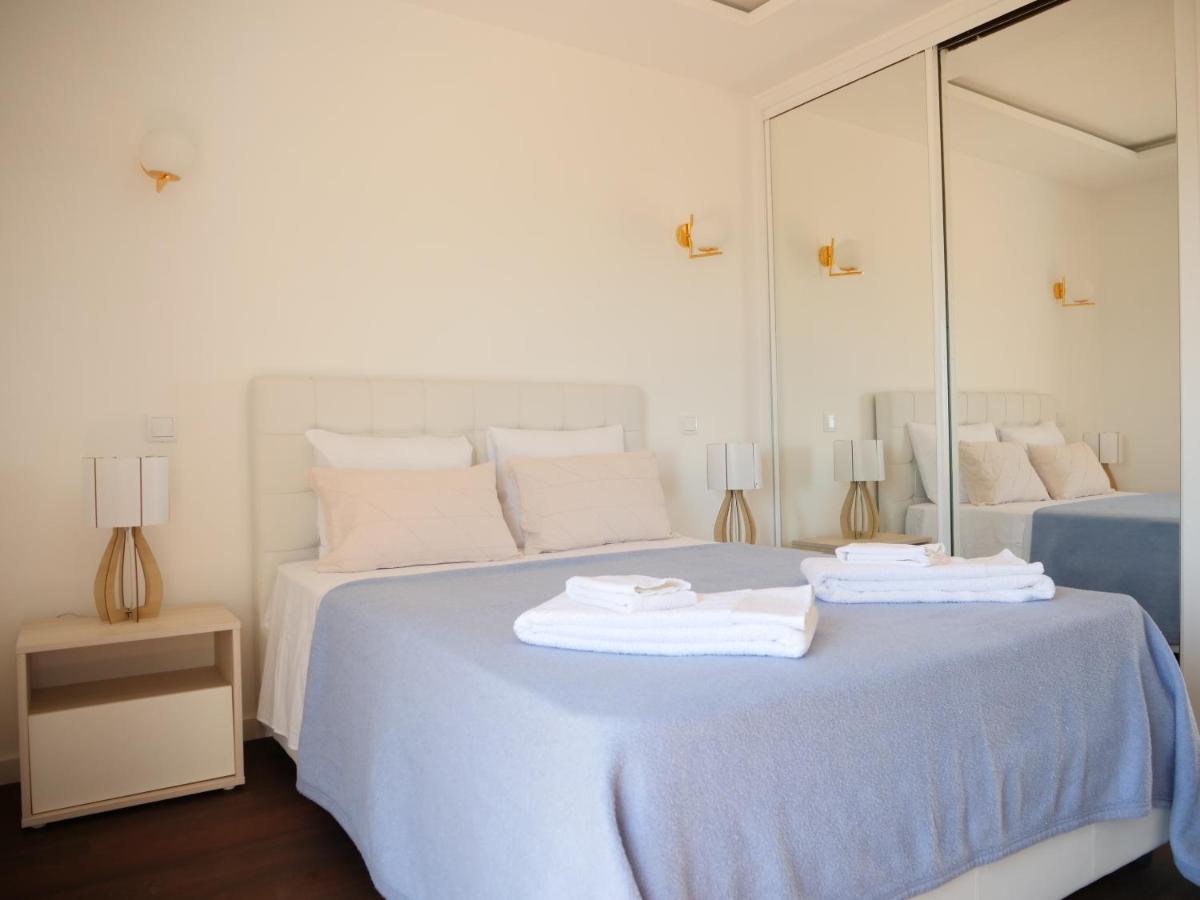 Cozy Apartment With Sea View Over Meia Praia Lagos Exteriér fotografie